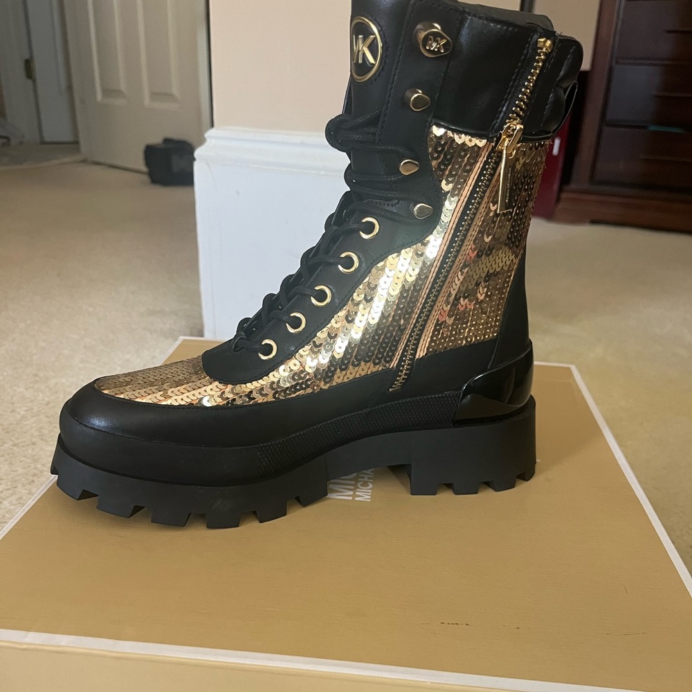 Rowan lace Up Bootie